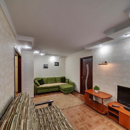 Apartment - Sobornyi Prospect 93 Zaporizhia Exteriör bild