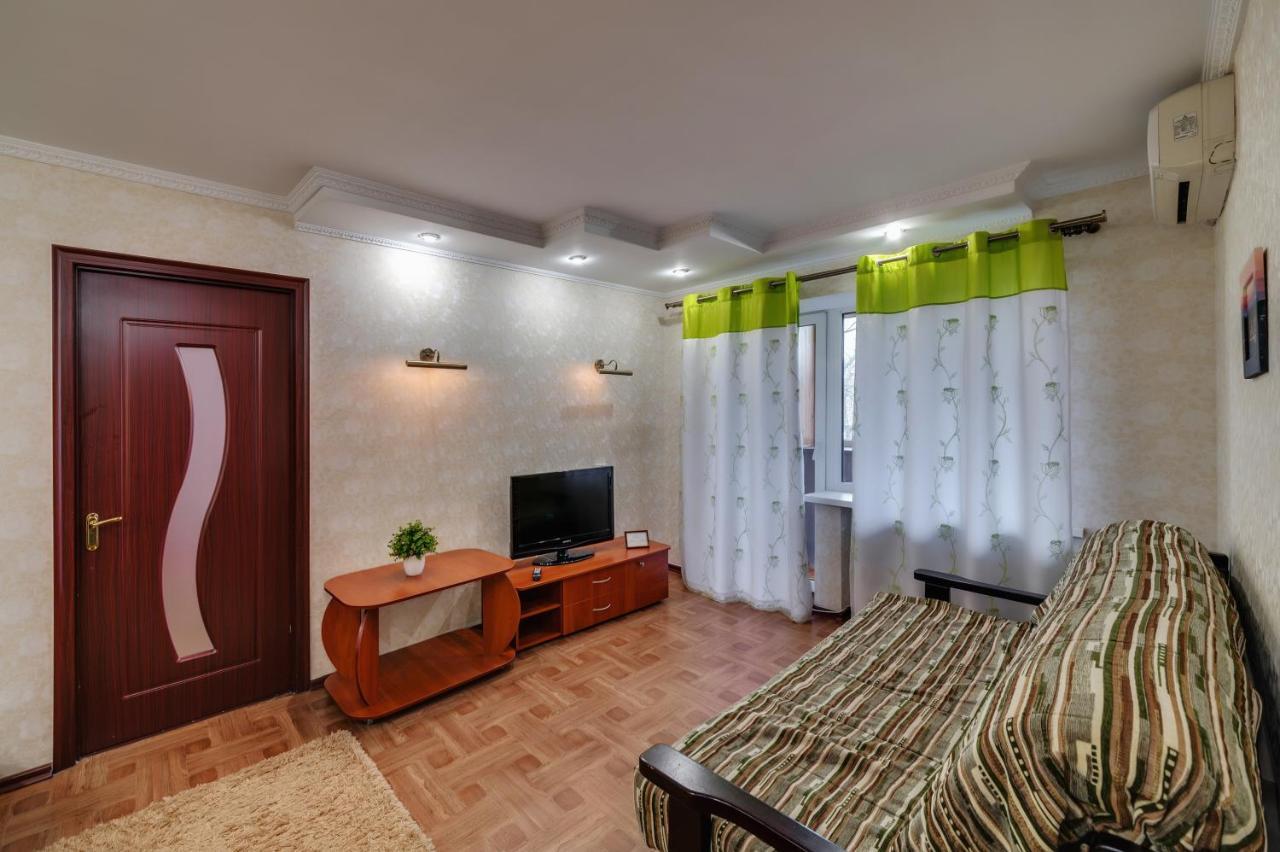 Apartment - Sobornyi Prospect 93 Zaporizhia Exteriör bild