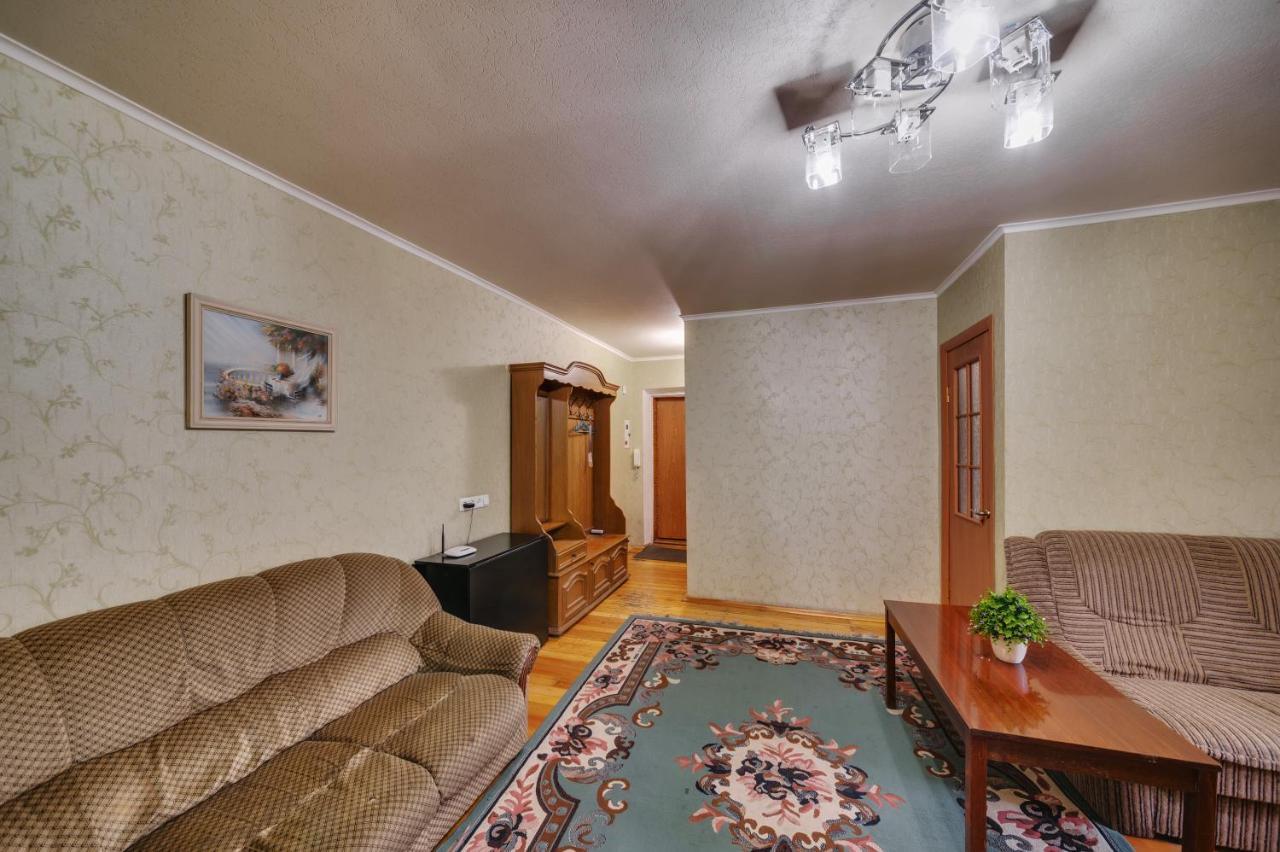 Apartment - Sobornyi Prospect 93 Zaporizhia Exteriör bild
